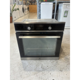 Four ELECTROLUX EOF6P46VX0