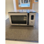 Four Micro ondes SAMSUNG CE107B